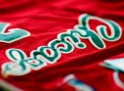 浓眉哥刷新纪录，掘金赛场成热议焦点